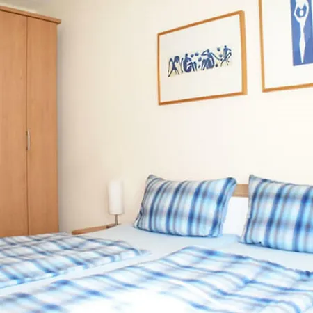 Quick Apartment